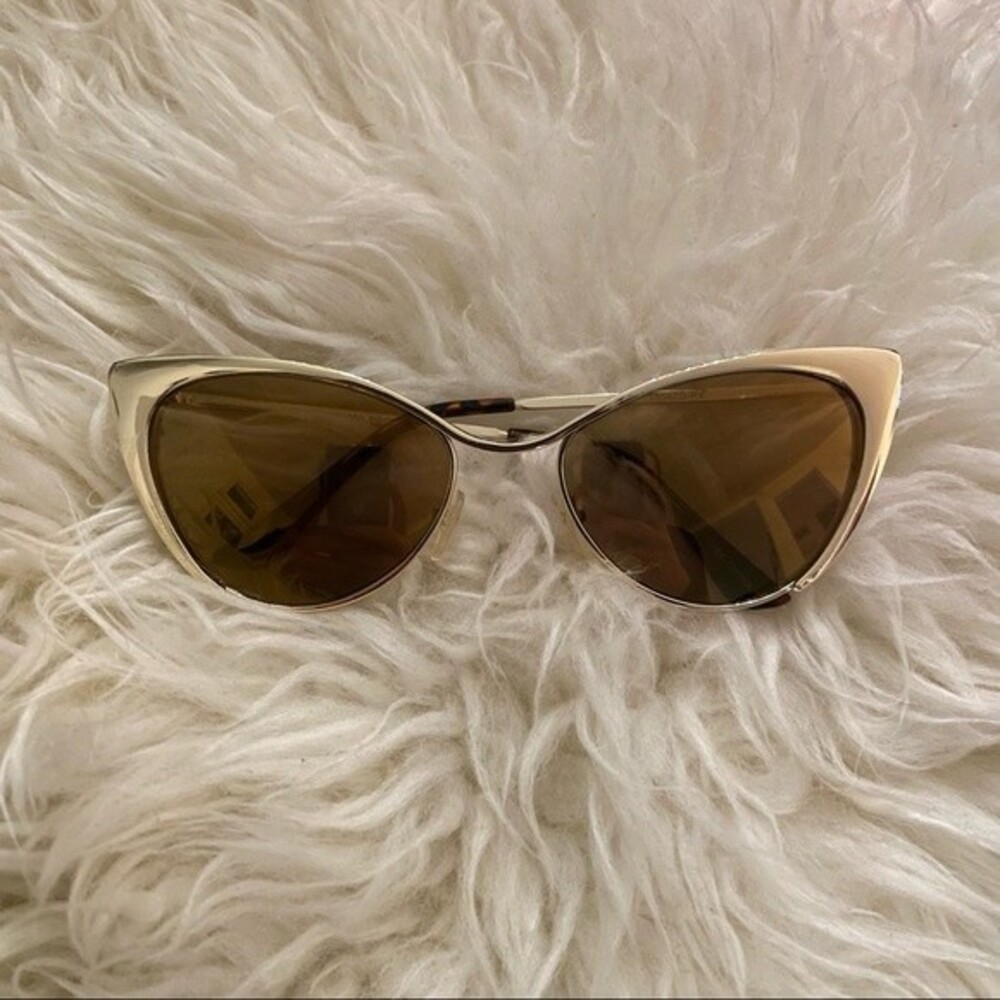 Holy Chic Bundle - image 5